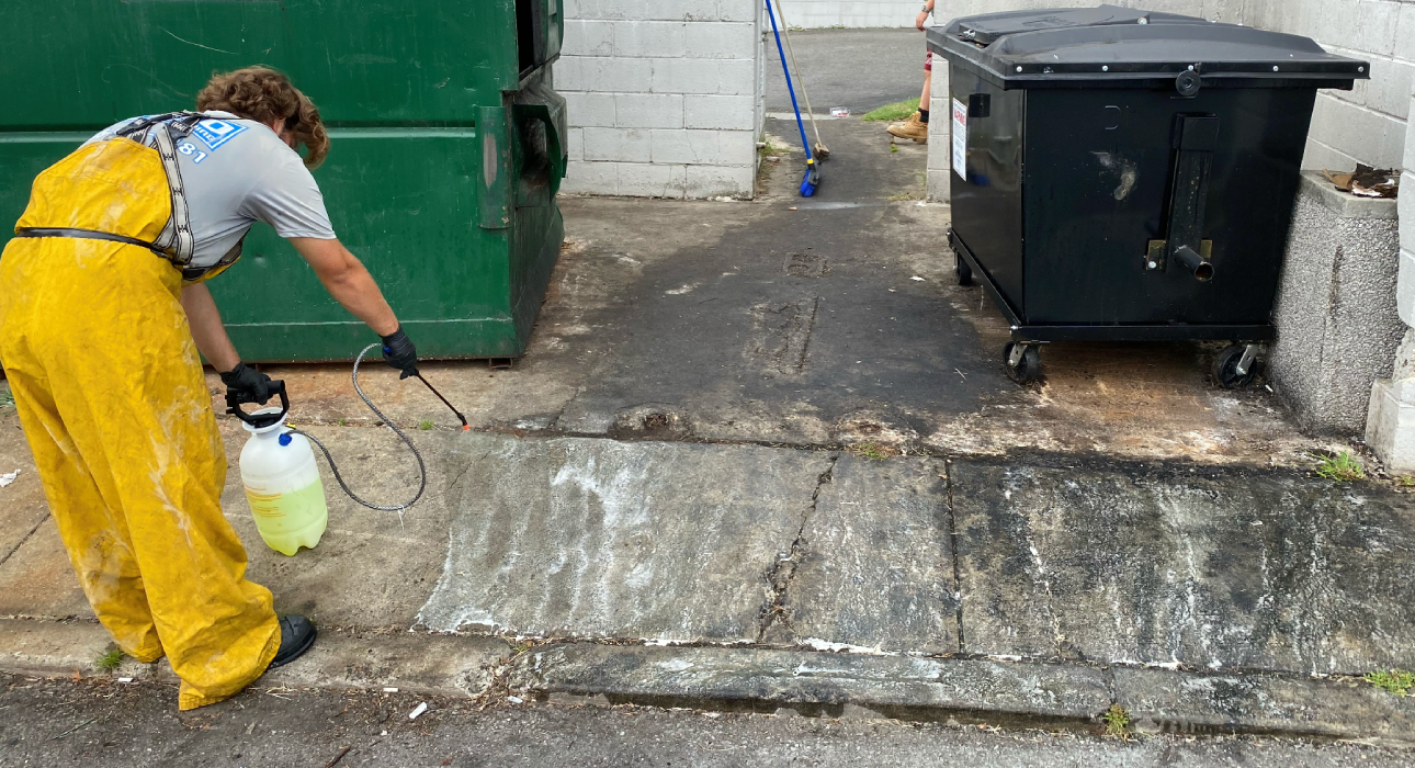 Dumpster Pad Cleanings for Commercial Properties